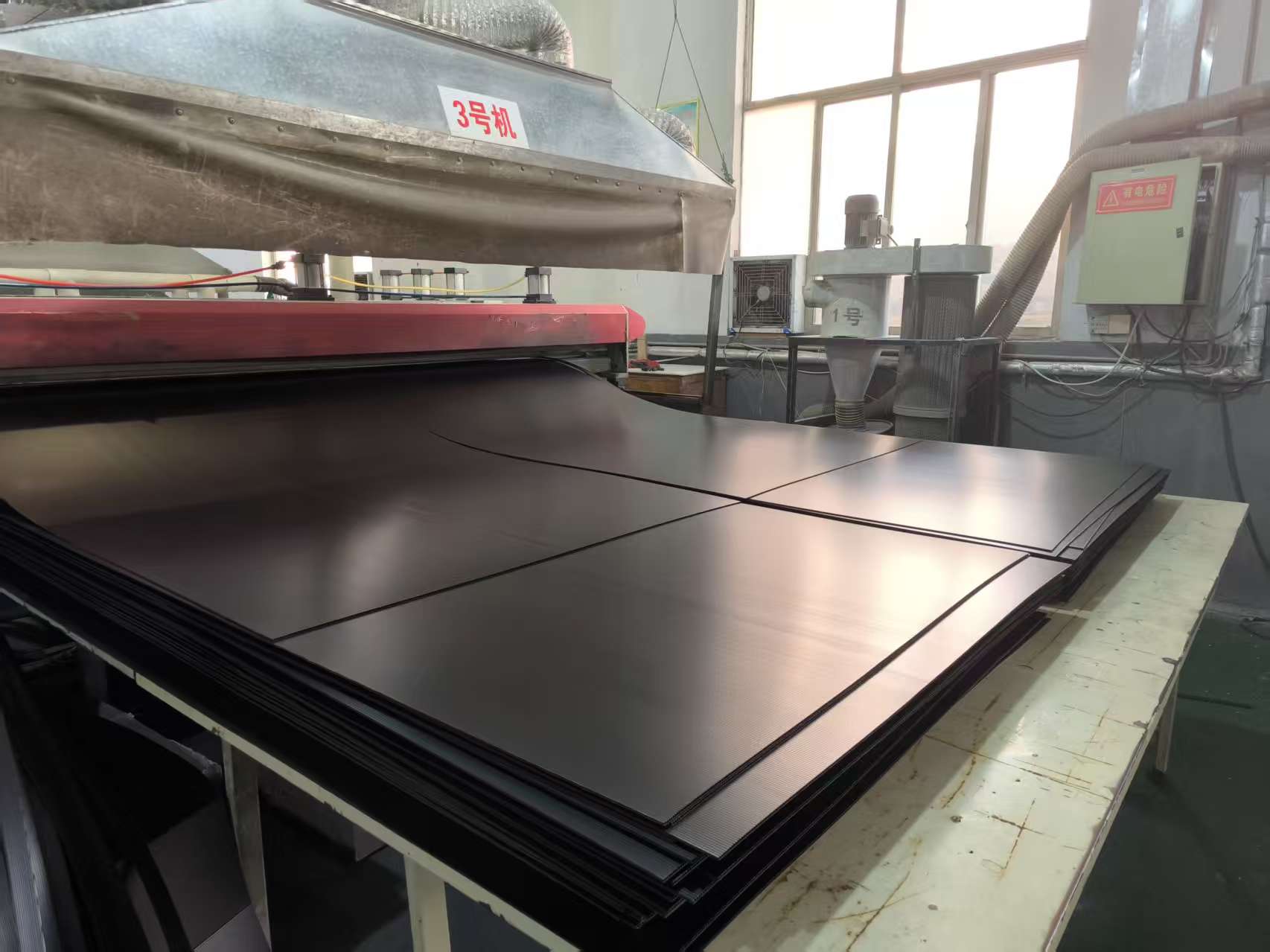 微信图片_20251222133059_196_1.jpg 微信图片_20251222133059_196_1.jpg