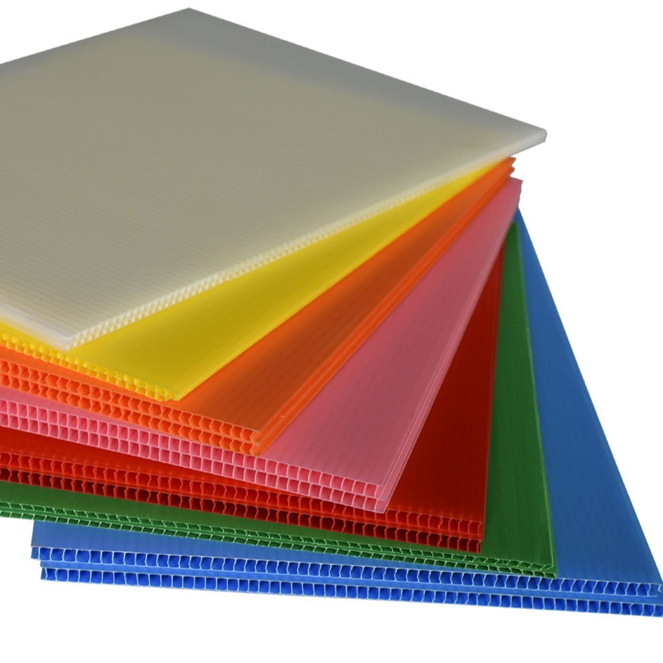 Corrugated Plastic Sheet vs PVC Sheet: Key Differences